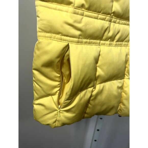 LILLY PULITZER Women's Lauren Quilted Puffer Vest Starfruit Yellow Size Medium - Picture 3 of 11